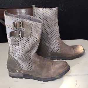 Sorrel grey cool weather mid calf boots